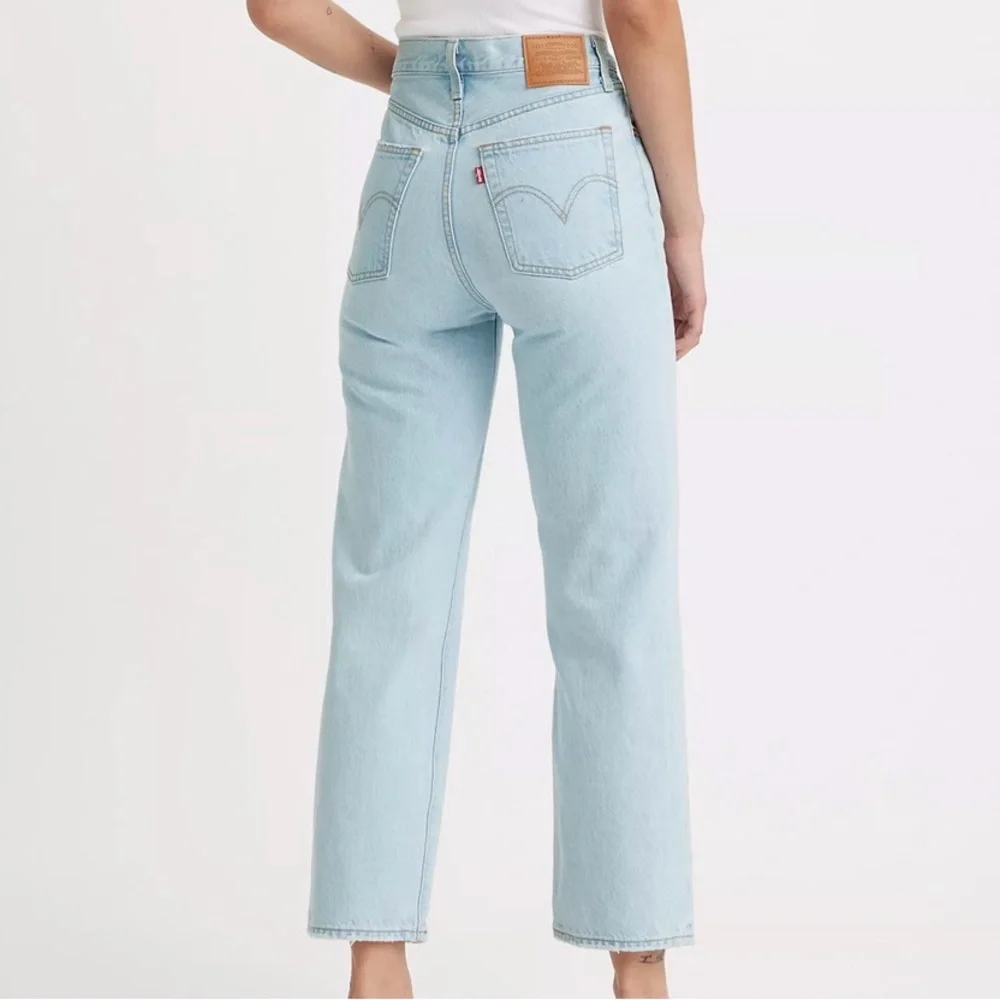 NWT-Levi’s RIBCAGE STRAIGHT ANKLE WOMEN'S JEANS - Picture 2 of 13